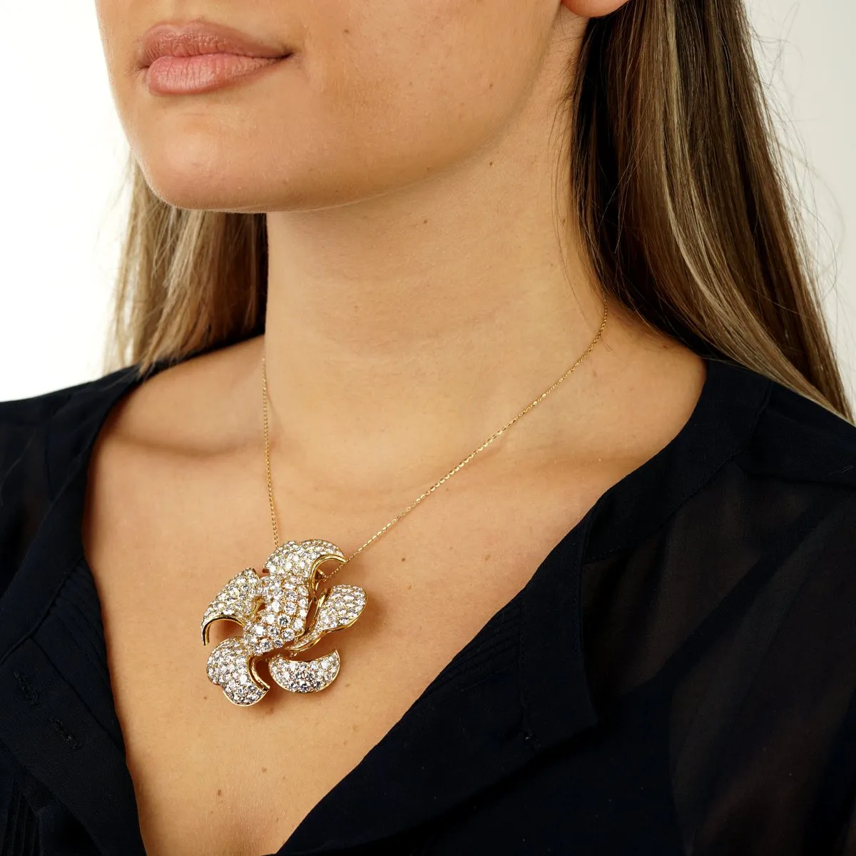 Bvlgari La Dolce Vita 34 Carat Diamond Yellow Gold Brooch