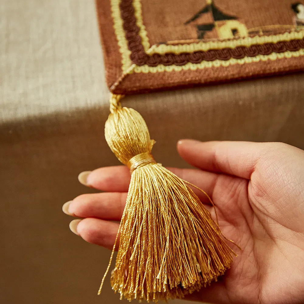 Cavalier Retro Pastoral Elegant Tassel Table Runner