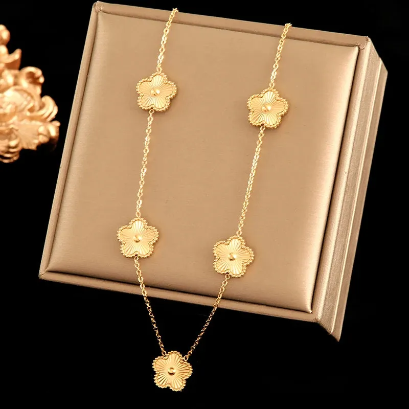 EILIECK 316L Stainless Steel White Clover Pendant Necklace