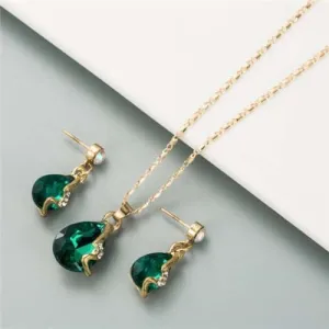 Emerald Waterdrop: Rhinestone Necklace Set