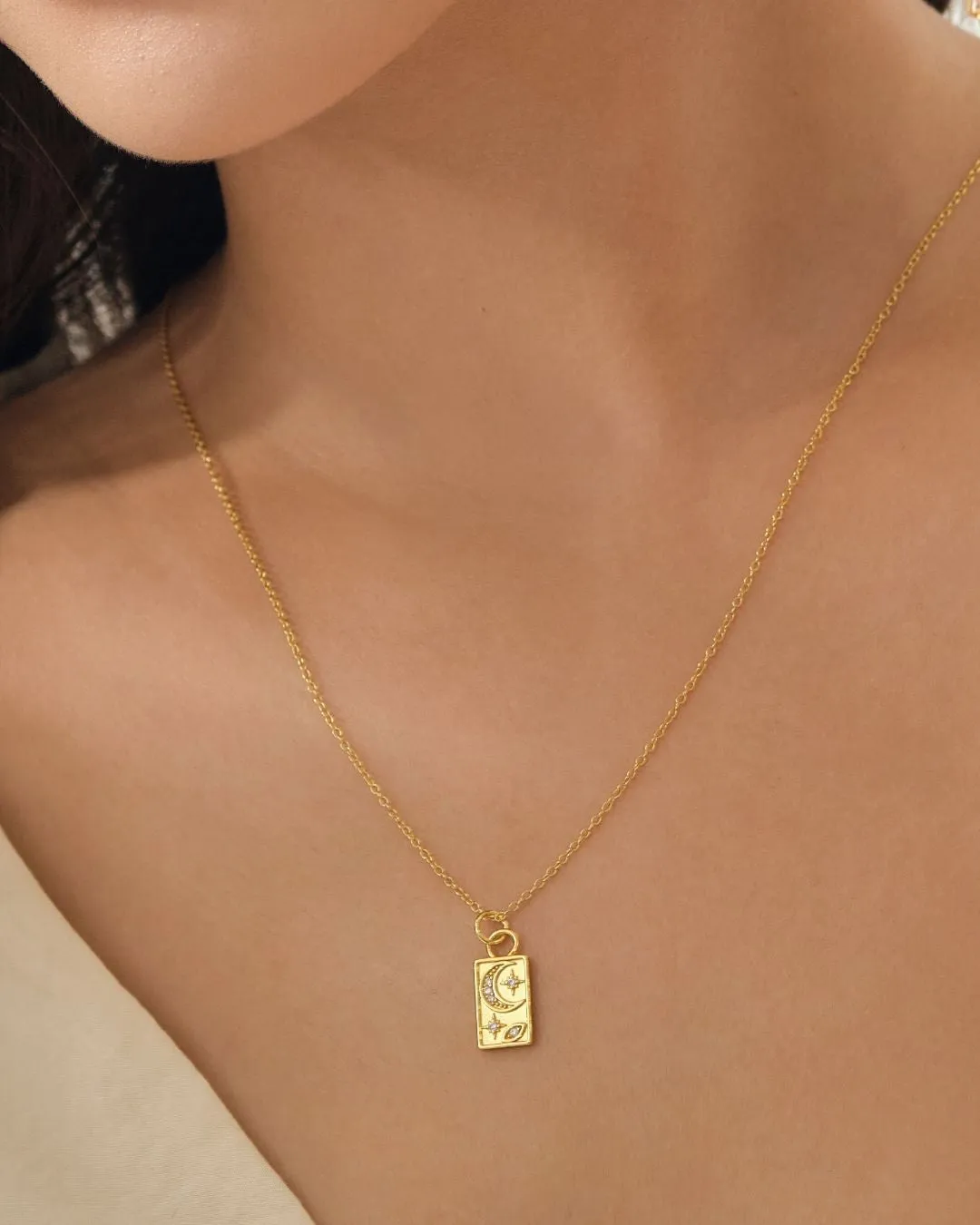 ENGRAVED LUCKY NECKLACE
