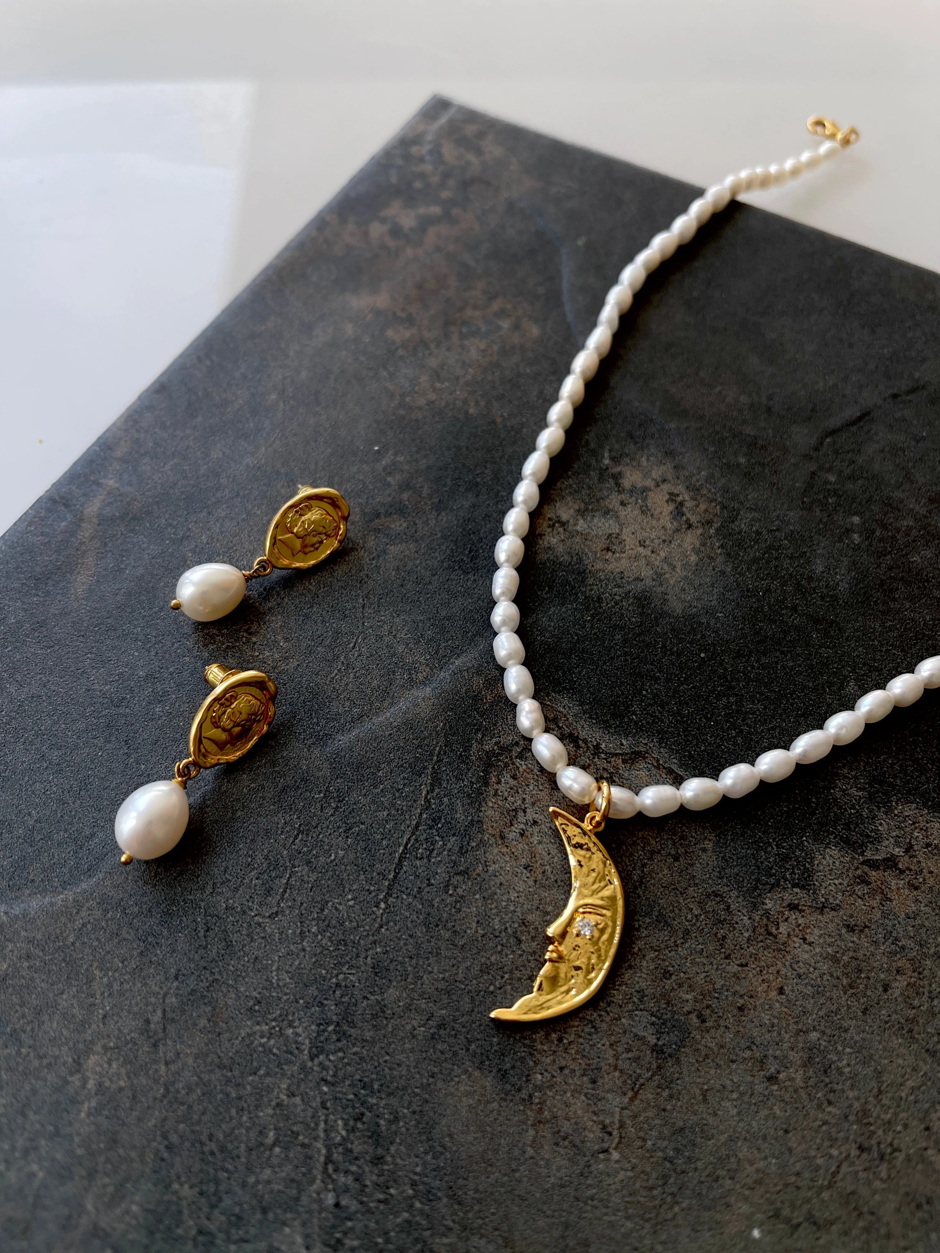 Essential Freshwater Pearl Pendant Necklace Collection