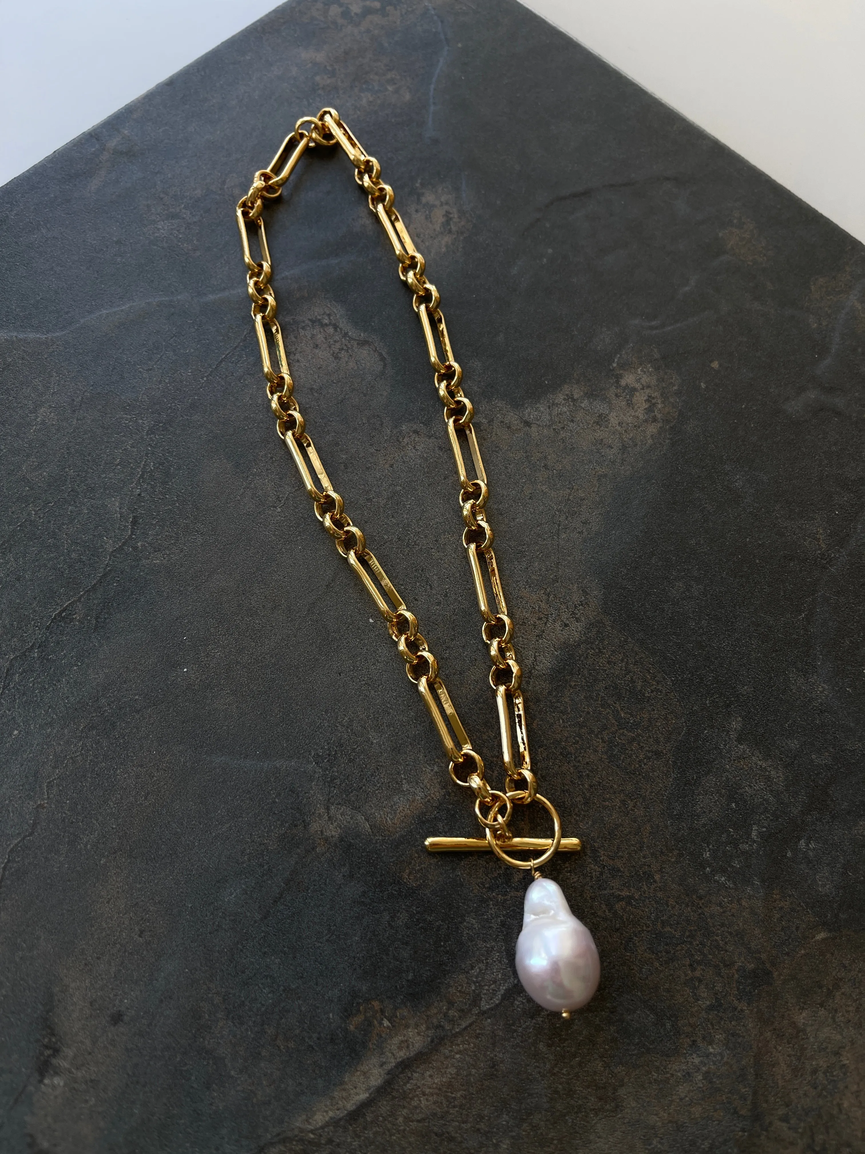 Essential Freshwater Pearl Pendant Necklace Collection
