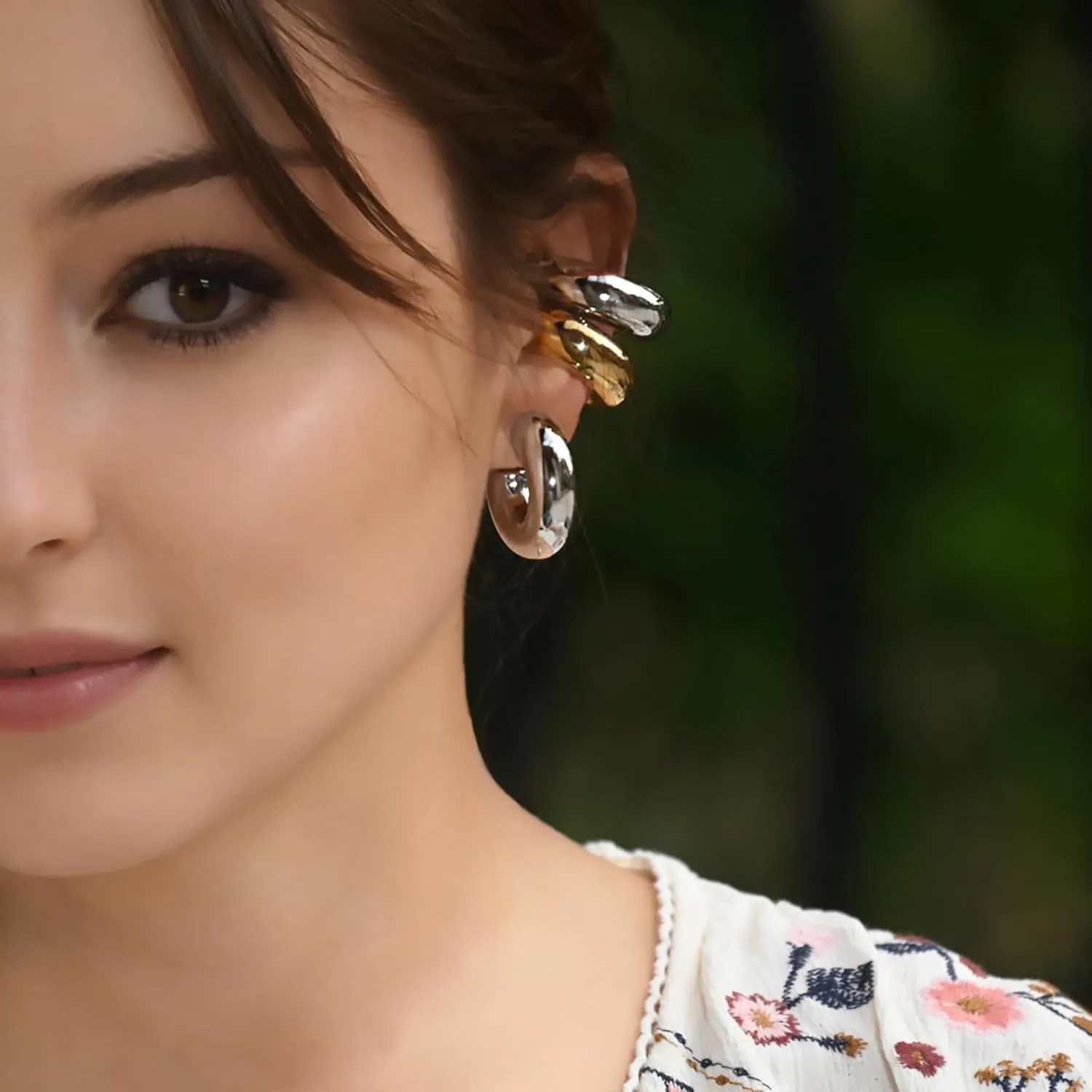 Gold Hoops Earrings for Women Gold Earrings Hoops Silver Hoop Earrings 18k Gold Plated Earrings Chunky Gold Silver Earrings, Ear Cuffs for Women Non Piercing Fashion Earrings for Women