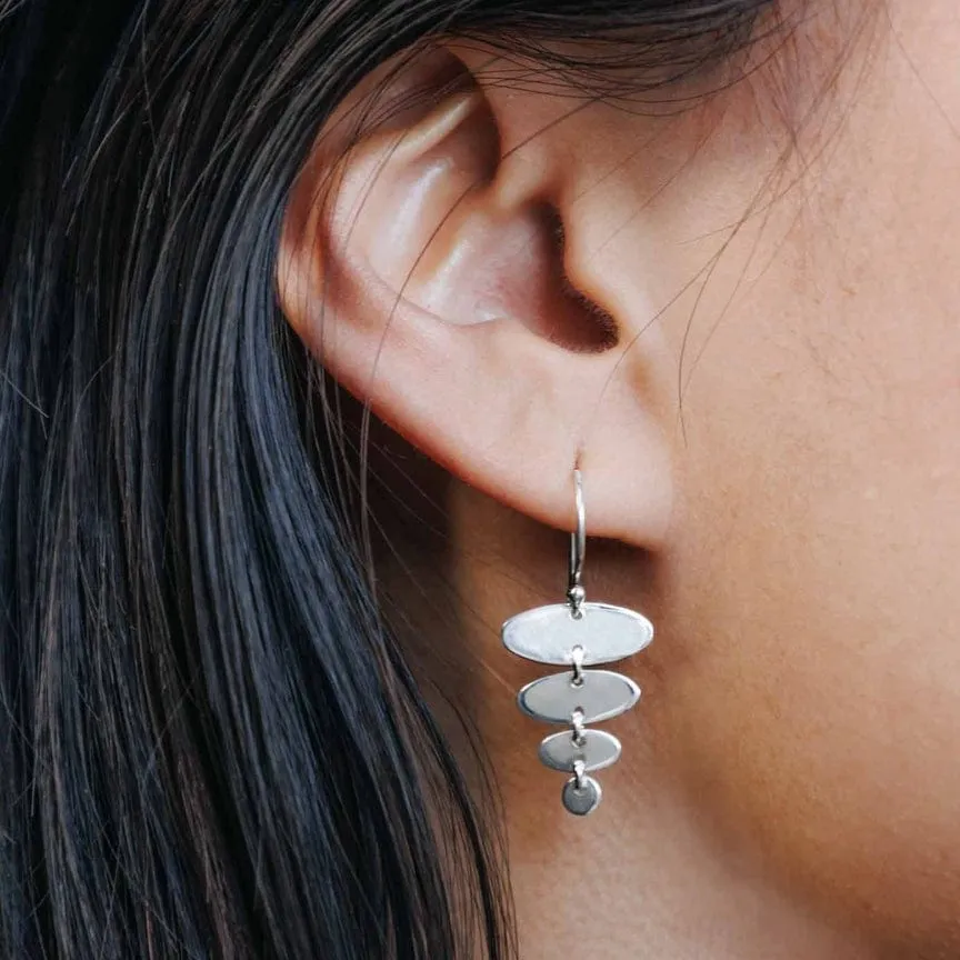 Graduated Oval Dangle Earrings