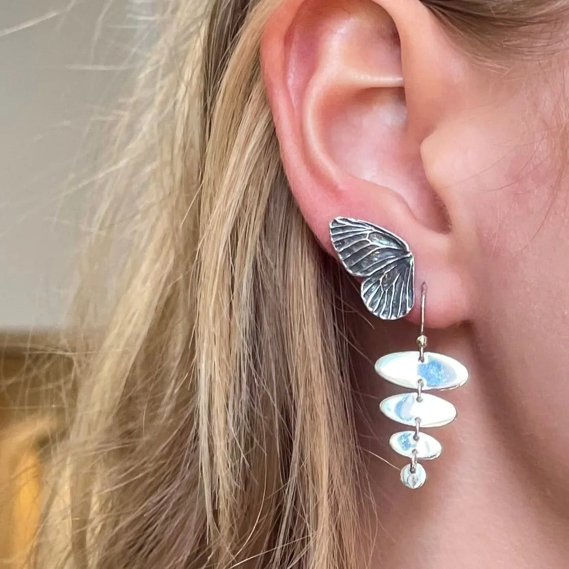 Graduated Oval Dangle Earrings