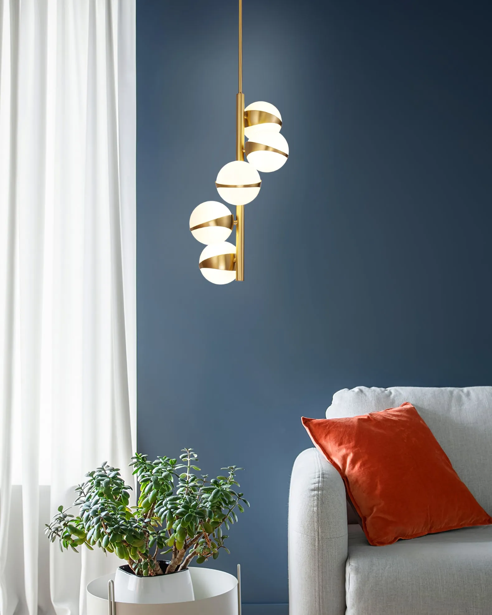 Grand Lustre Chandelier