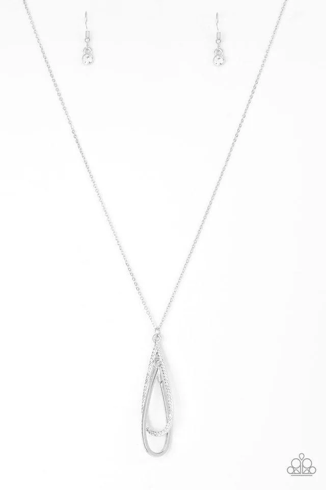 Paparazzi Necklace ~ Step Into The Spotlight - White