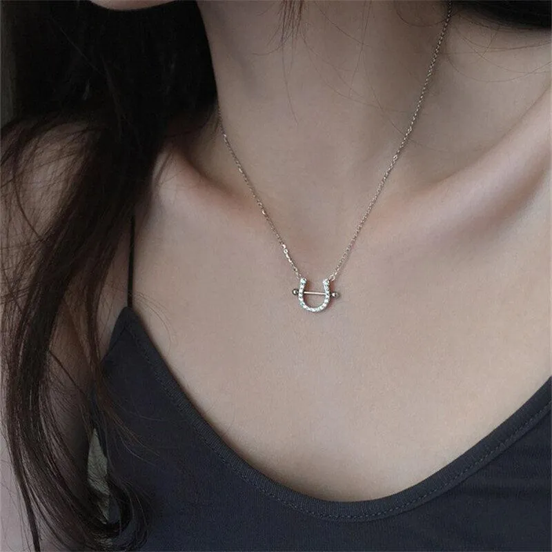 Radiant Horseshoe Zircon Necklace and Earrings Set