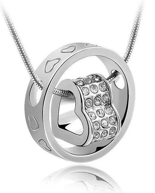 Round Heart Pendant Necklace