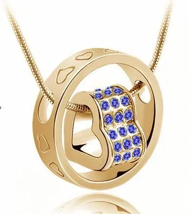 Round Heart Pendant Necklace