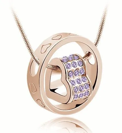 Round Heart Pendant Necklace