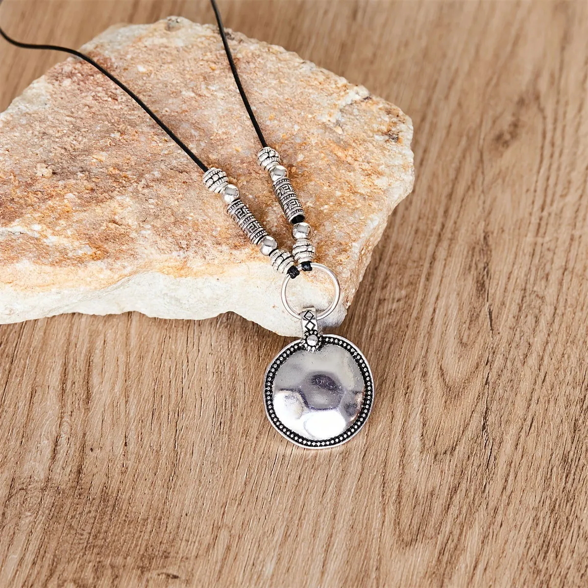 Timeless Design Silver Alloy Disc Pendant Necklace