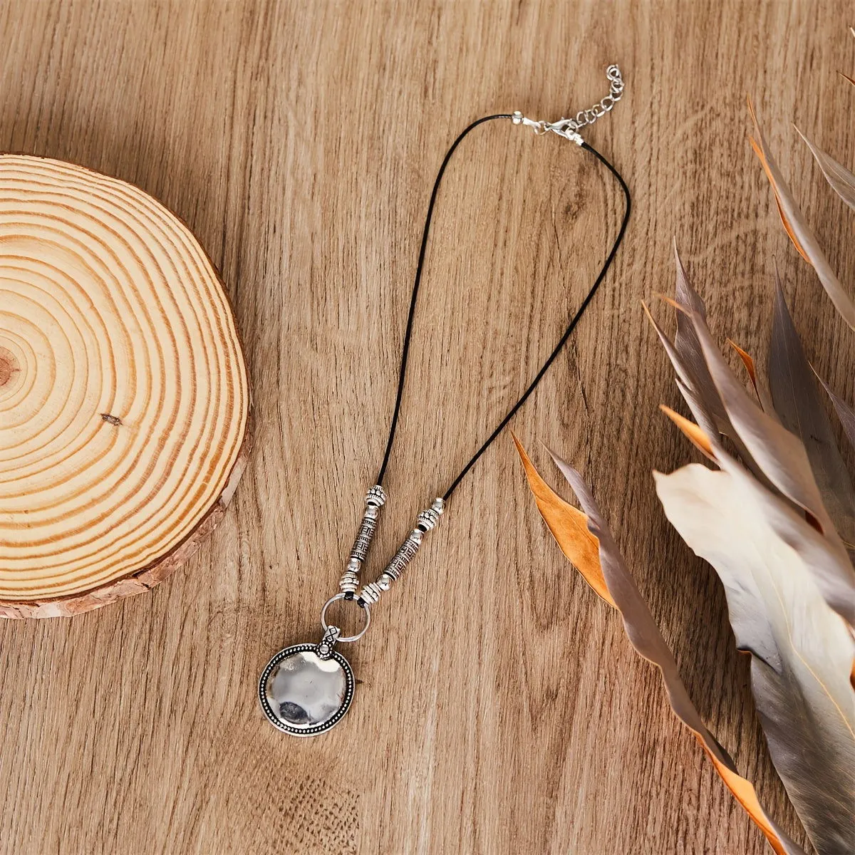 Timeless Design Silver Alloy Disc Pendant Necklace