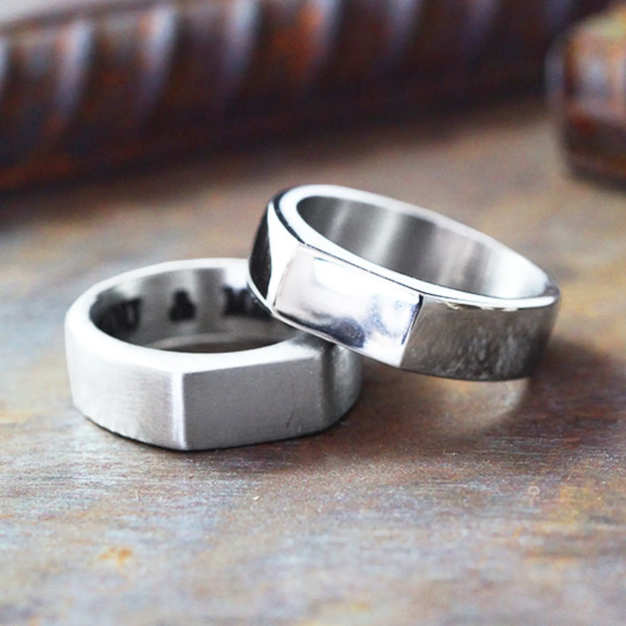 Whiskey Ring | Date
