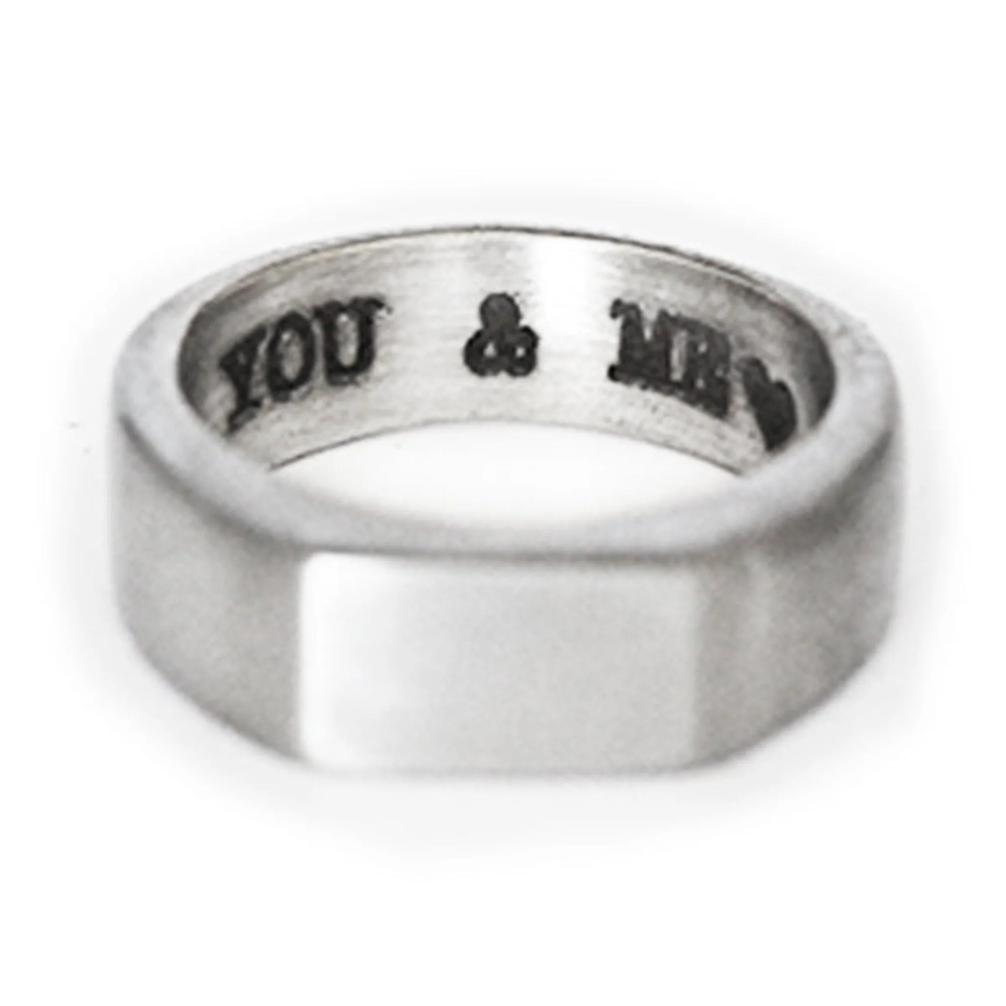 Whiskey Ring | Date