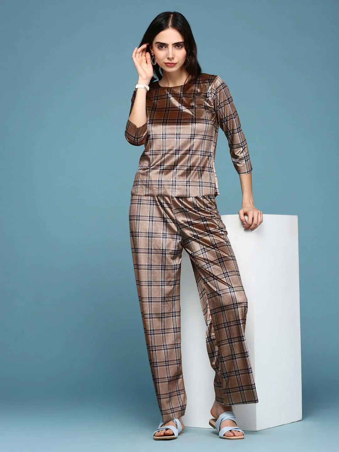 Women Brown Checked Co-Ords